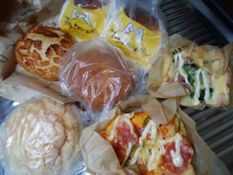 ヨシヅヤ太平通り店 パン屋さん パリクロアッサン のチーズフォンデュパンが最高に美味しいのです 名古屋市中川区情報